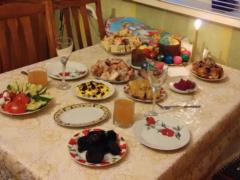 Традиционный пасхальный стол: что приготовить на праздник