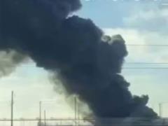 Палає нафтоперекачувальна станція  Тингута  у Волгоградській області, небо затягло чорним димом (відео)