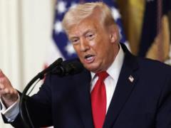 Трамп пригрозил пересмотреть торговое соглашение с Британией