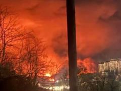 Цієї ночі успішно атаковано НПЗ у Туапсе, горять 3 резервуари (відео)