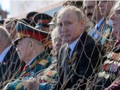 Анекдоты и мемы недели: парад «победобесия» и неожиданное лето