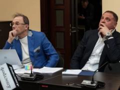 Когда решение принимают Таро и нумерология: почему влиятельные люди обращаются к эзотерикам