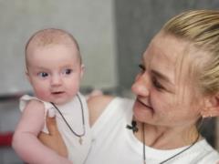 Для Ольги Кривогуб и ее дочери, потерявших родных из-за удара РФ, открыли сбор на жилье