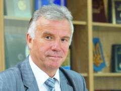 Экс-министр образования Станислав Николаенко: Молодежи все меньше, а мы еще и сами отталкиваем от себя абитуриентов
