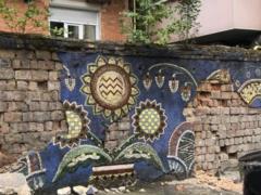 В Киеве восстанавливают единственную известную в столице детскую мозаику