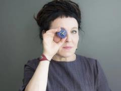«Сны принадлежат только мне»: Ольга Токарчук об ИИ, интеллектуальной лени и будущем историй