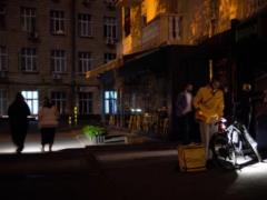 Крым оказался на грани блэкаута - без света почти весь полуостров