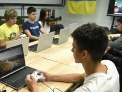 Высшее образование на расстоянии: как украинские вузы борются за студентов, уехавших в ЕС