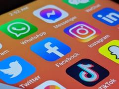 Еврокомиссия призвала Meta изменить дизайн Facebook и Instagram из-за риска формирования зависимости