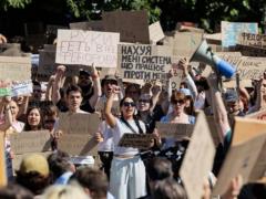 В Киеве продолжается потест из-за отставки Федорова, митингующие переходят на Майдан Независимости