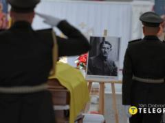 В Киеве с военными почестями прощаются с главой ОУН Коновальцем