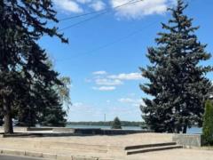 В Днепре демонтировали памятник советскому генералу Маргелову