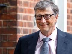 Билл Гейтс предлагает облагать налогом ИИ и роботов, чтобы замедлить вытеснение людей с рынка труда