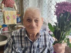 Как дожить до 105 лет на хлебе и смальце: история долгожителя с Хмельниччины