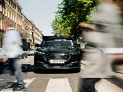 Uber запустил в Лондоне беспилотное такси, но с водителями: как это работает