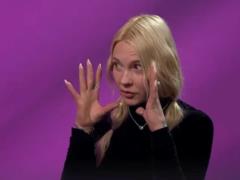 «Райские яйца» современного искусства: Кубарь хочет доказать в суде, что ее картины продаются, а возраст 25-летнего мужа способс